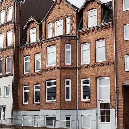 Apartmán Stilvolle Altbauwohnung In Zentraler Lage *